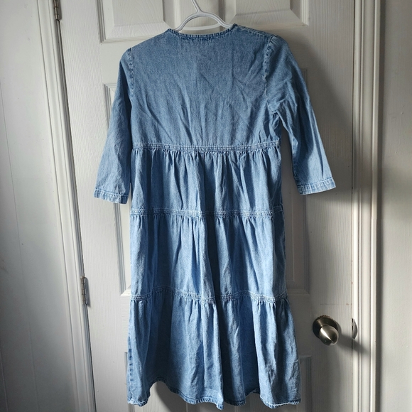 Take Note Girls Tiered Denim Button-down Dress, size 16 - Picture 3 of 9
